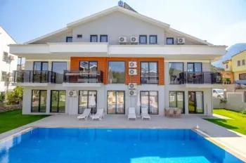 Просторная трехкомнатная квартира в Hisaronu на продажу